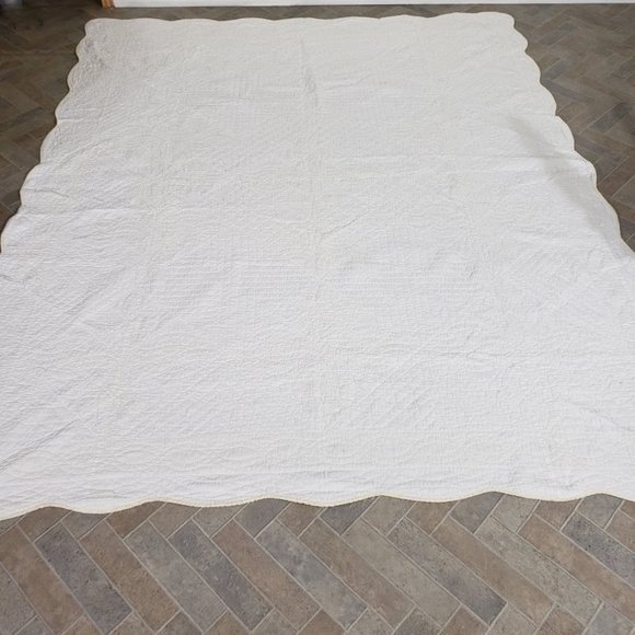 SOLD Vtg Hand Stitched Quilt Drunkard's Path 89 x 74 - Picture 9 of 14